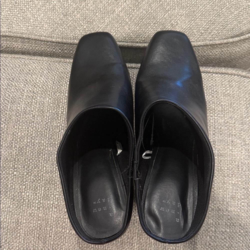 Black Square Toe Leather Shoes